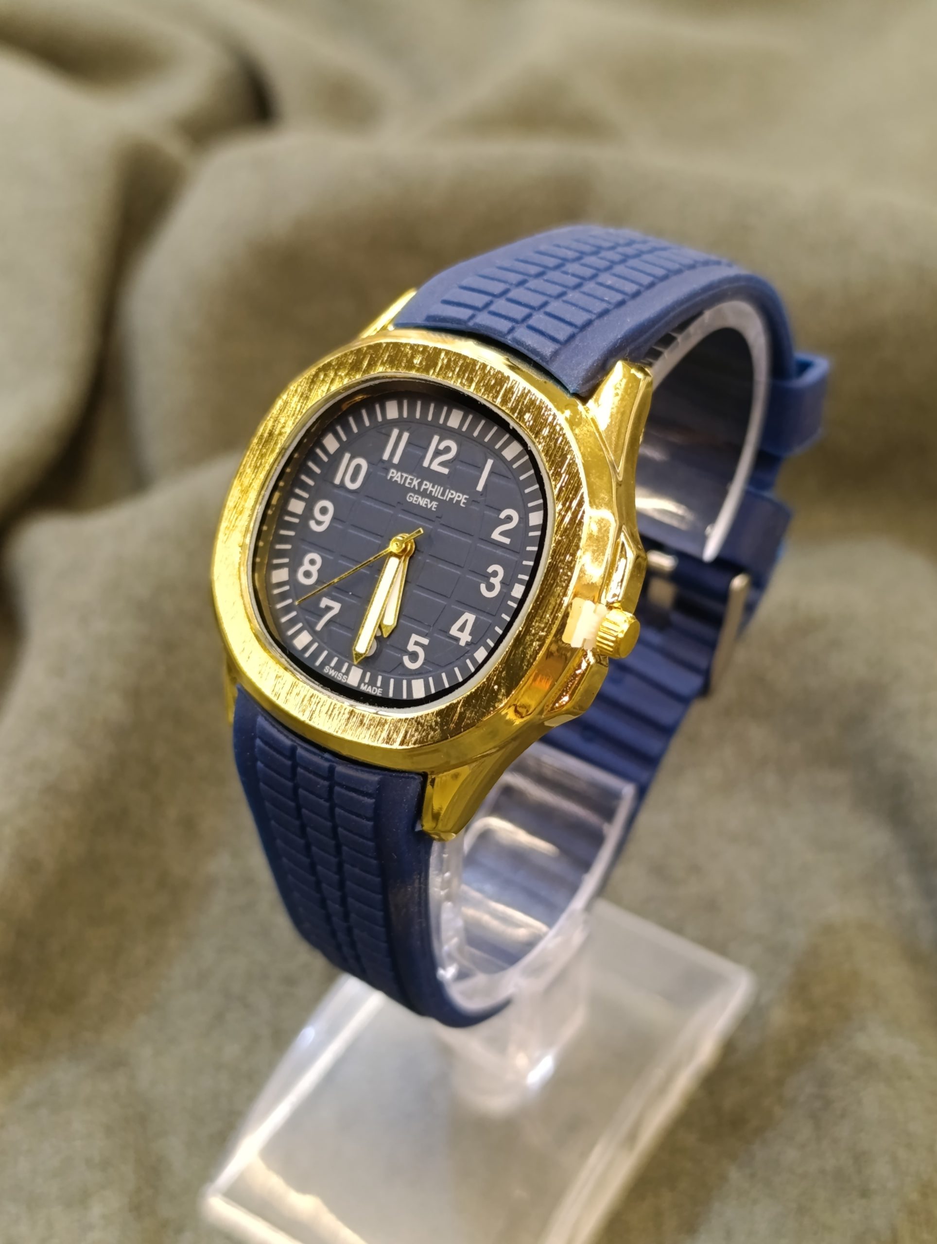 ساعت پتک فیلیپ آکوانات مردانه و زنانه - تصویر 2