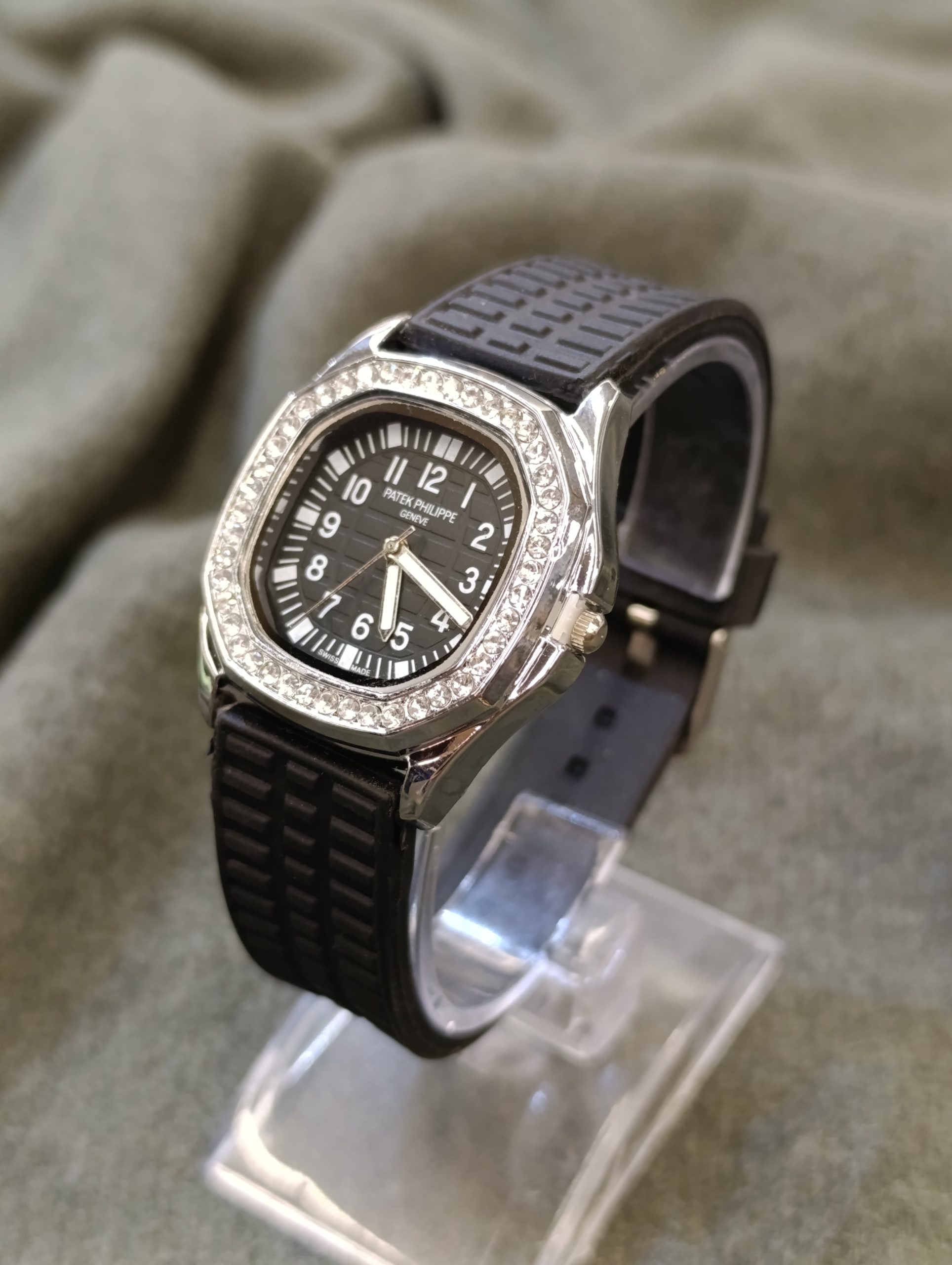 ساعت پتک فیلیپ آکوانات مردانه و زنانه - تصویر 7