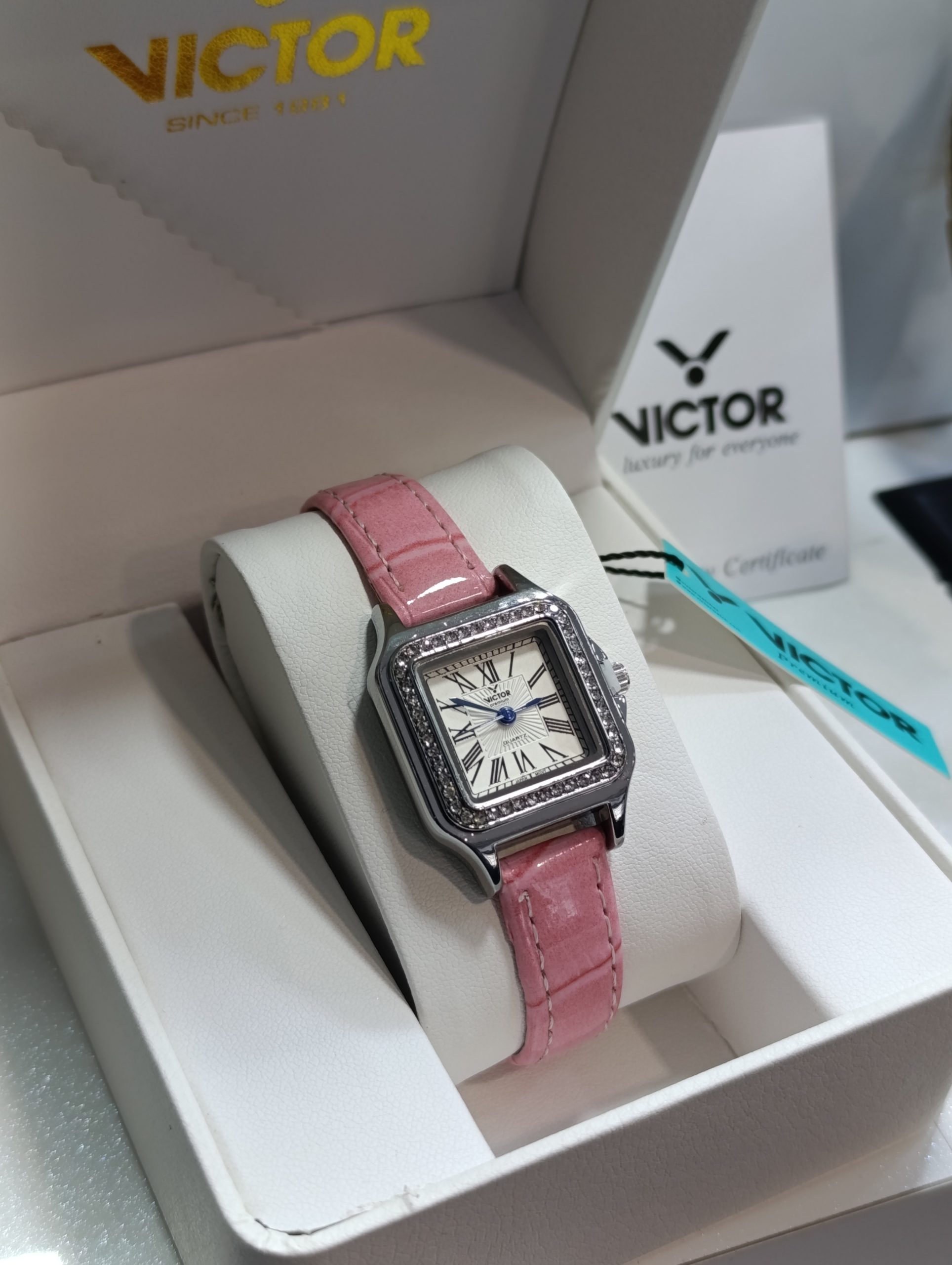 ساعت مچی زنانه ویکتور Victor - تصویر 3