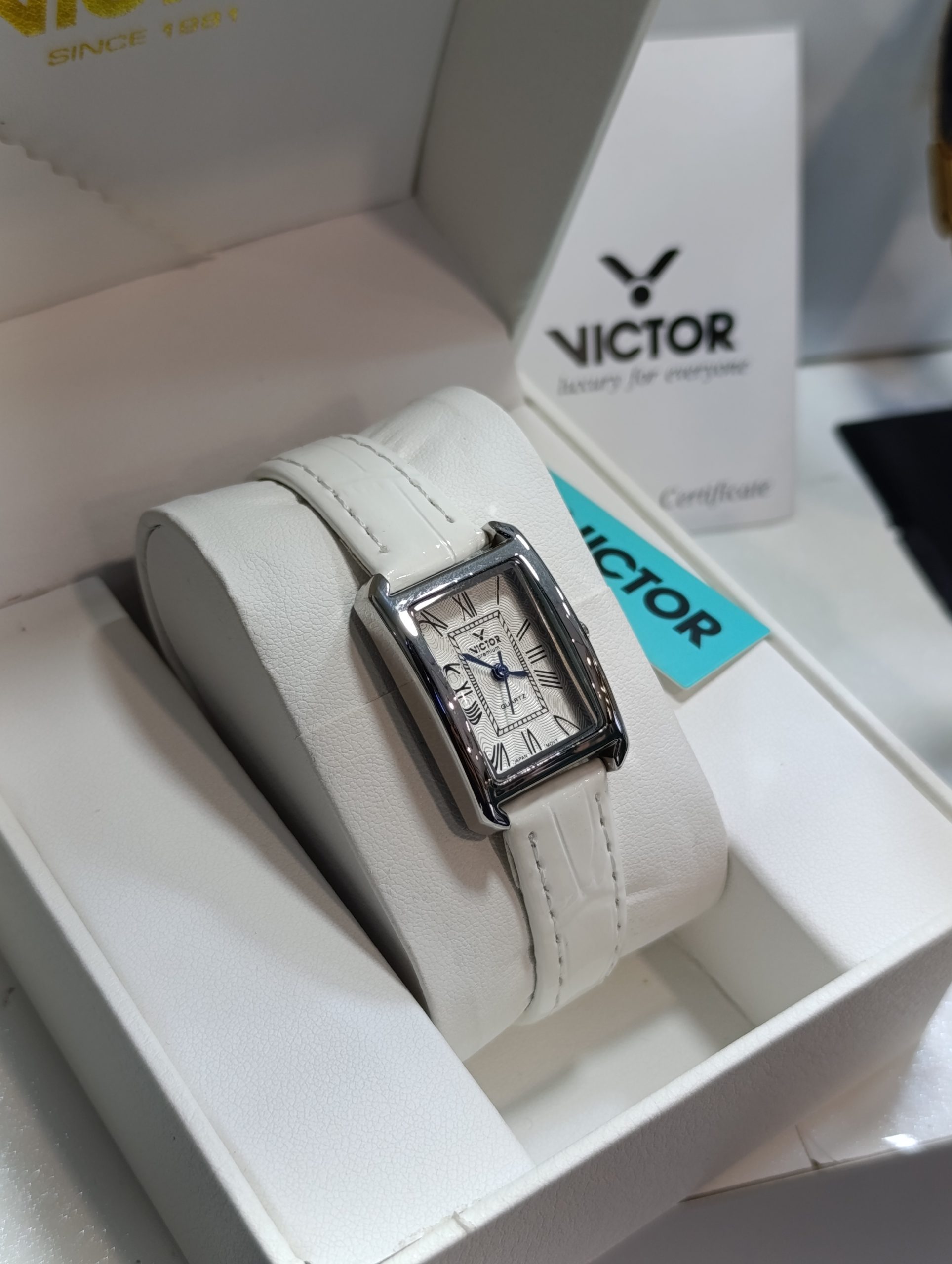 ساعت مچی زنانه ویکتور Victor - تصویر 4