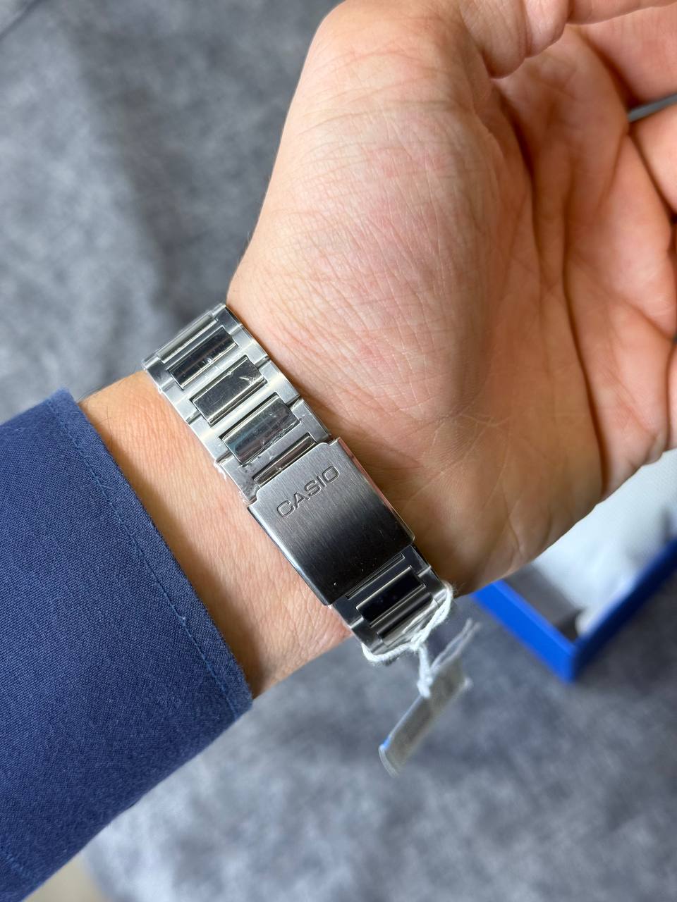 ساعت کاسیو مردانه مدل MTP-1374D-2A3VDF سورمه ای سه موتور فعال - تصویر 6